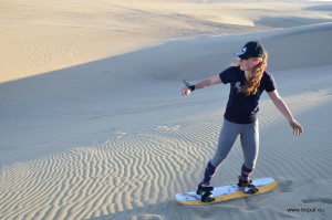 Huacachina sandboarding